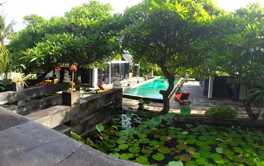 Le Mirage Villa Santai Lovina Buitenkant foto