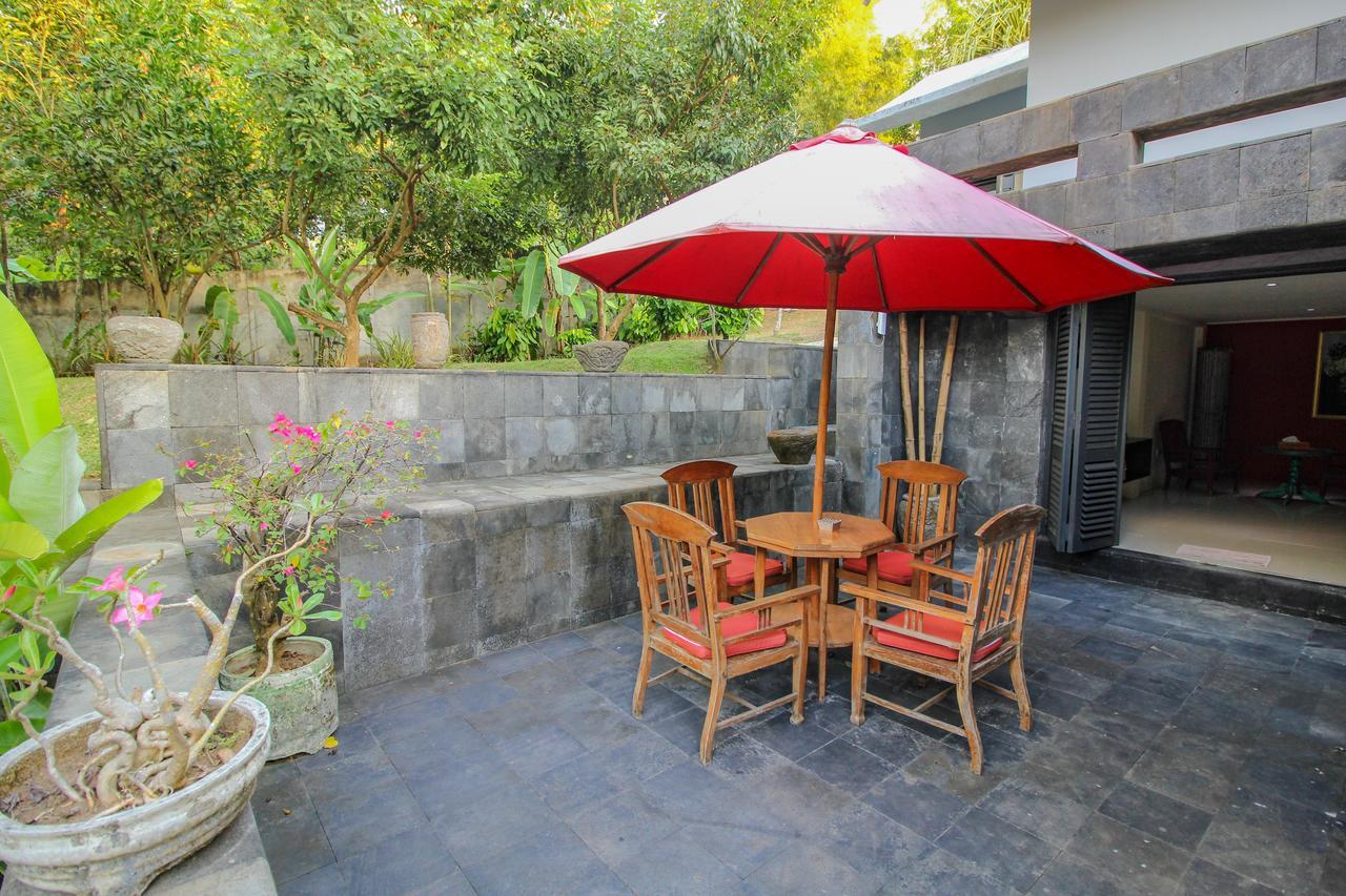 Le Mirage Villa Santai Lovina Buitenkant foto