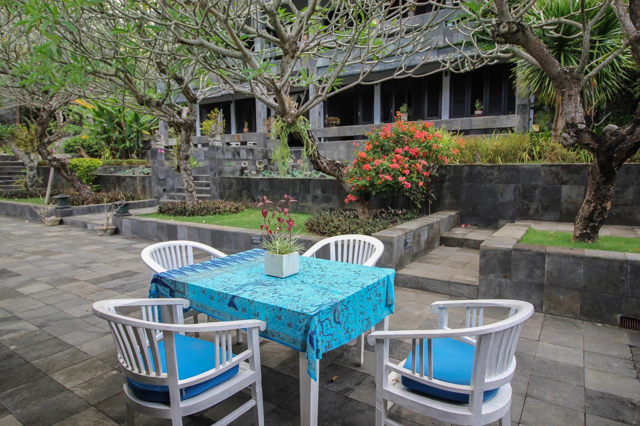 Le Mirage Villa Santai Lovina Buitenkant foto