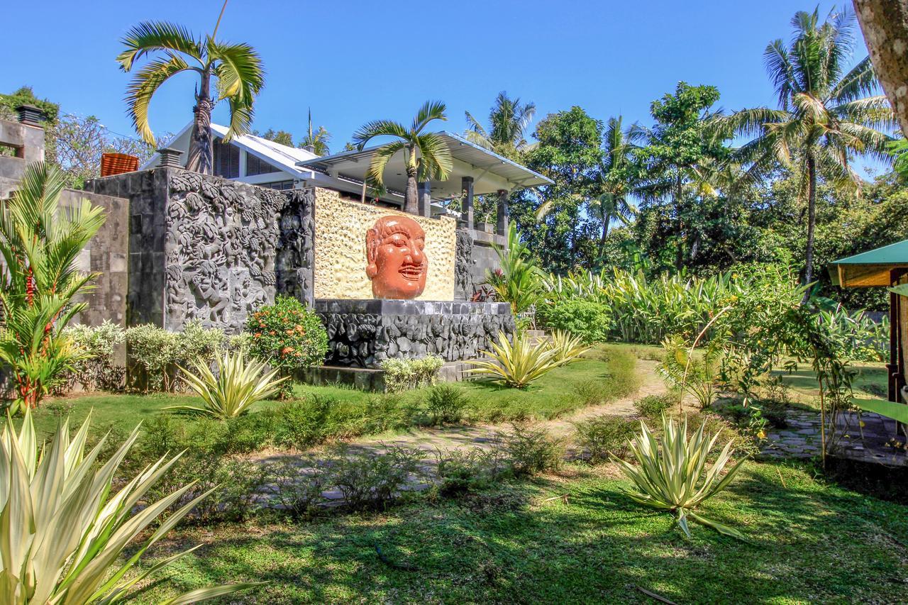 Le Mirage Villa Santai Lovina Buitenkant foto